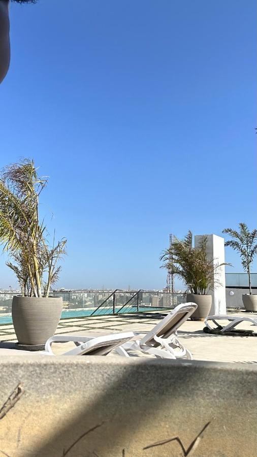 F4 - Chic - Piscine - Salle Fitness Dakar Luaran gambar