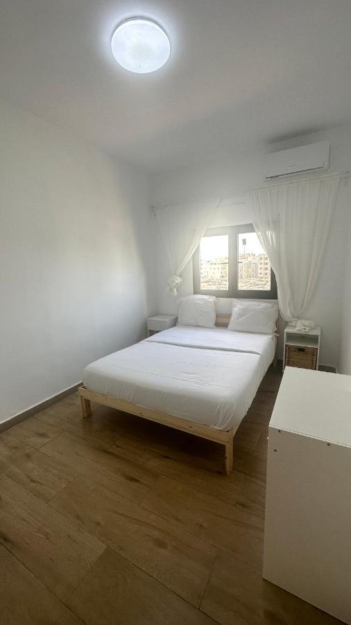 F4 - Chic - Piscine - Salle Fitness Dakar Luaran gambar